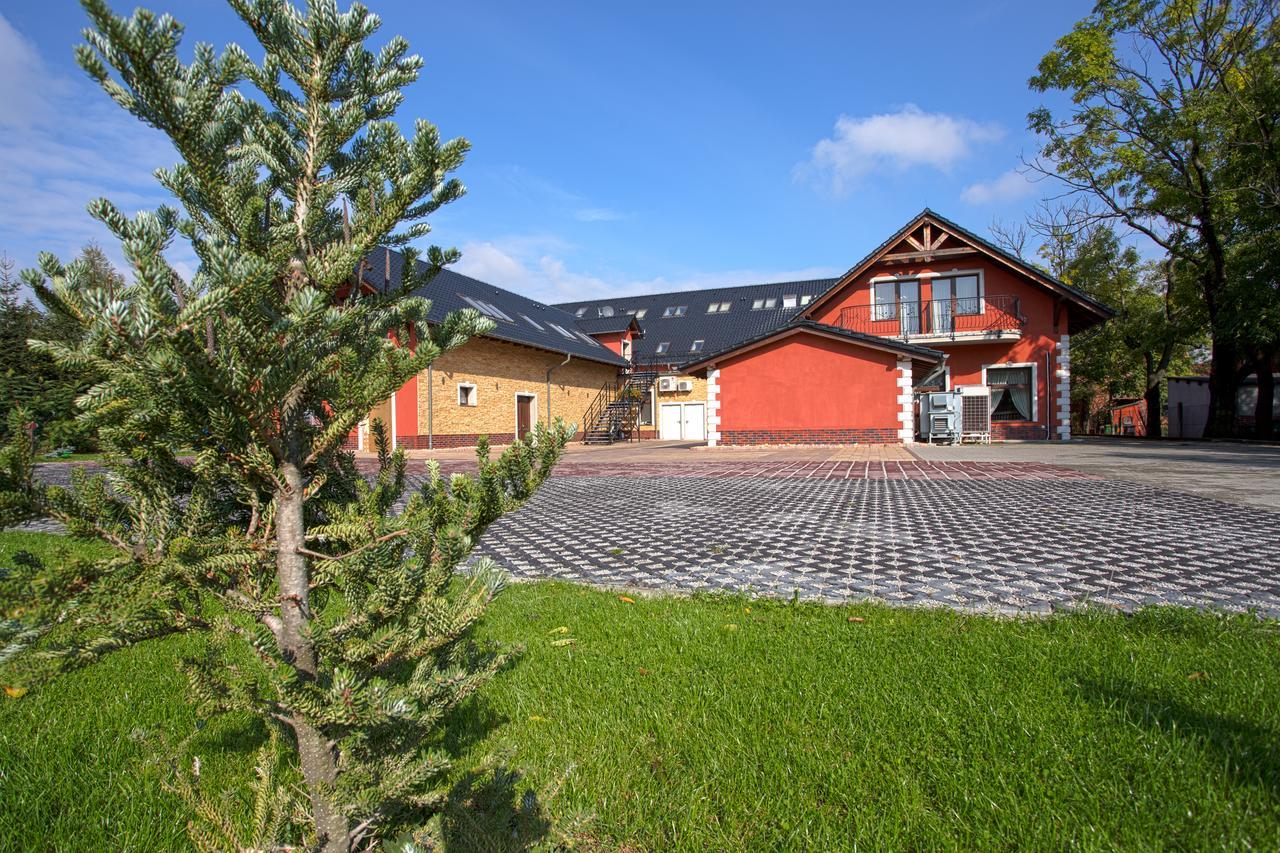 Hotel Roza Kamieniec Wroclawski Exterior photo